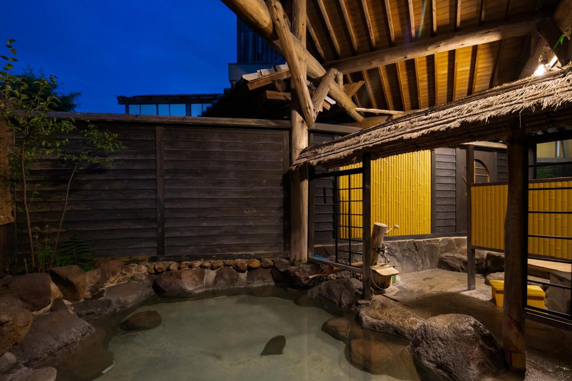 Hozanso Beppu Hotel Екстериор снимка