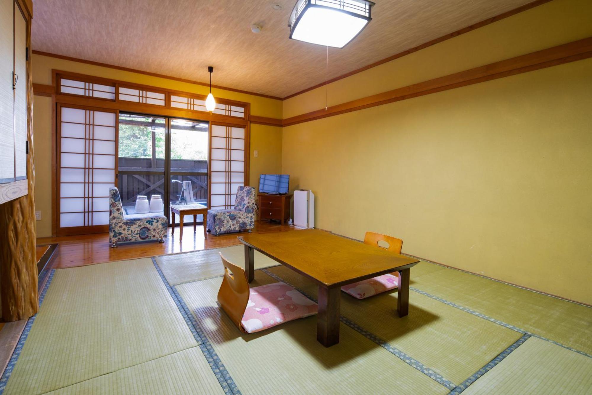 Hozanso Beppu Hotel Екстериор снимка